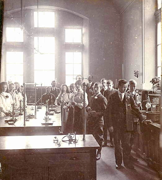 Mitchell and pupils (science lab)